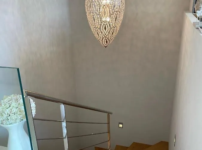 La Alegria Villa Nice